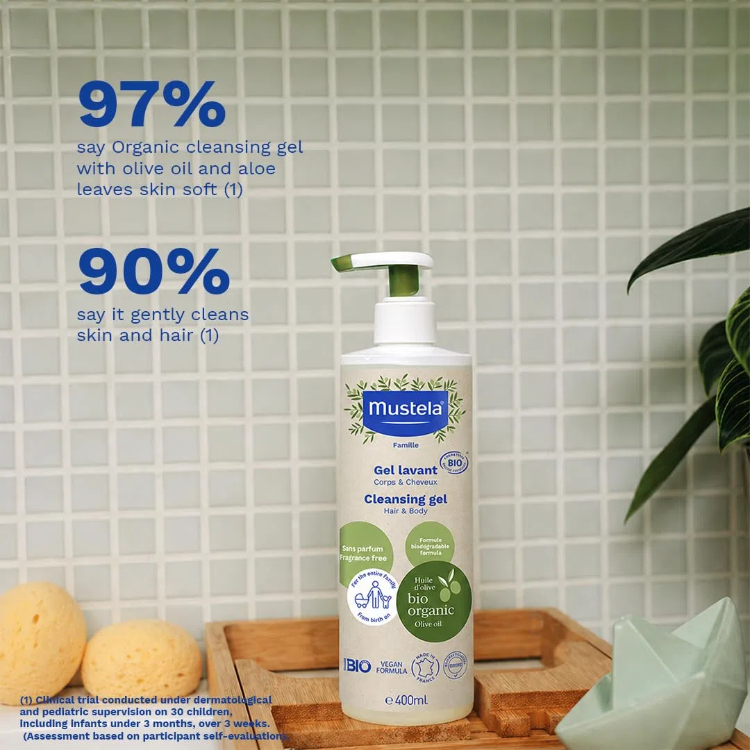 Mustela Gel Limpiador Bio Vegano con Aceite de Oliva, Aloe Vera y Glicerina, Cuerpo y Cabello, Bebé, Toda la Familia - Limpia suavemente sin resecar, 99% Ingredientes de Origen Natural (400ml)