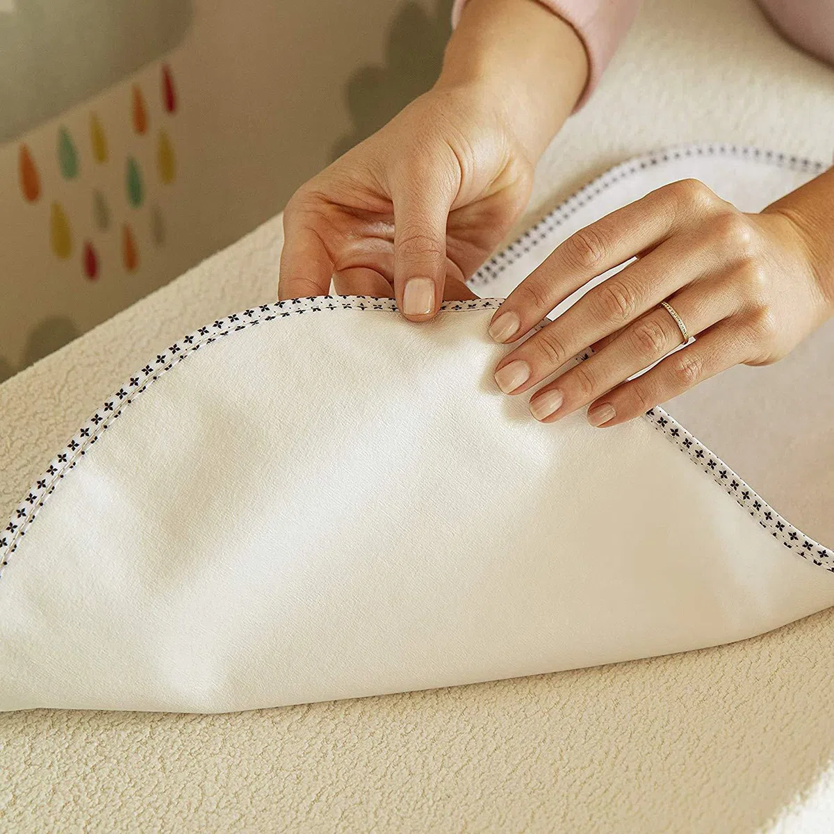 Esenlong Almohadilla Impermeable para Bebé, 6 Almohadillas para Cambiar pañales de bebé, Impermeables, Lavables, Reutilizables, para Cambiar pañales, ‎30 x 30 x 3 cm