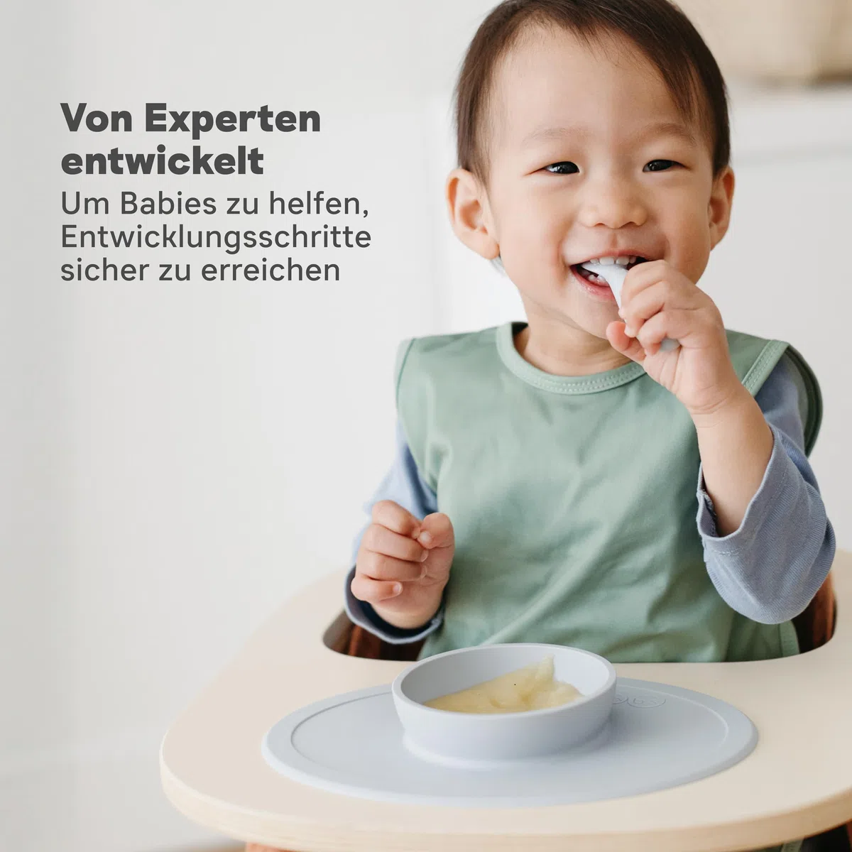 EZPZ Tiny Bowl 4 Meses +. Bowl 100% De Silicona Con Mantel Individual Incorporado Para Primeros Alimentos, Facilita El Baby Led Weaning. Se Adapta A Todas Las Bandejas De Trona, Salvia